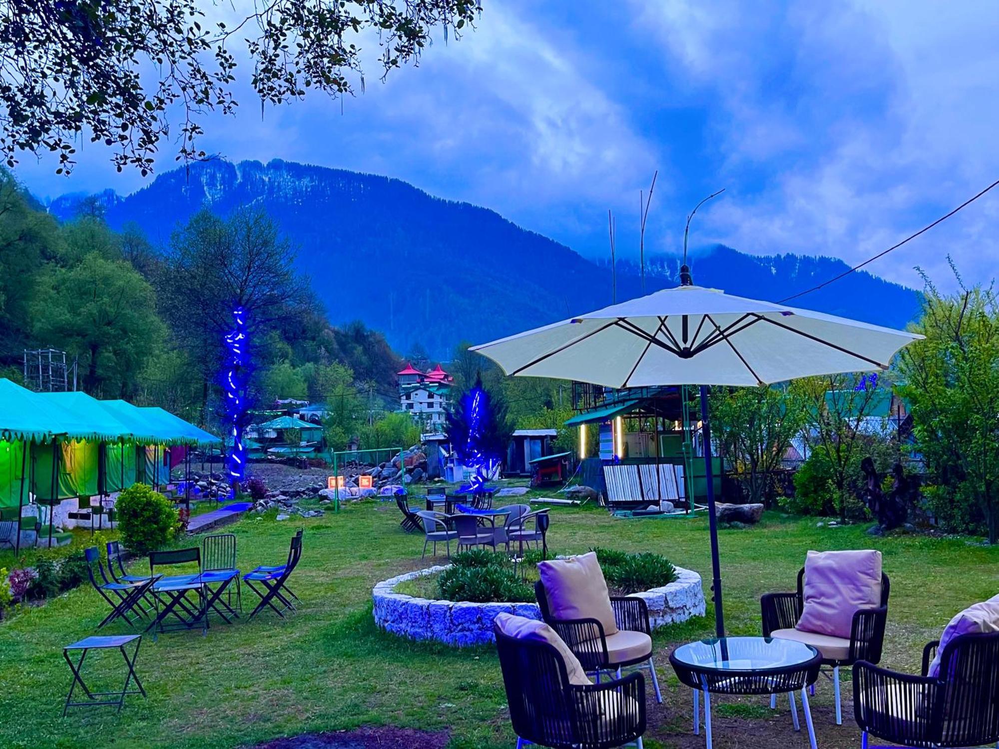 Himalayan Hill Queen Resort, Manali M98160-43400 Exteriér fotografie