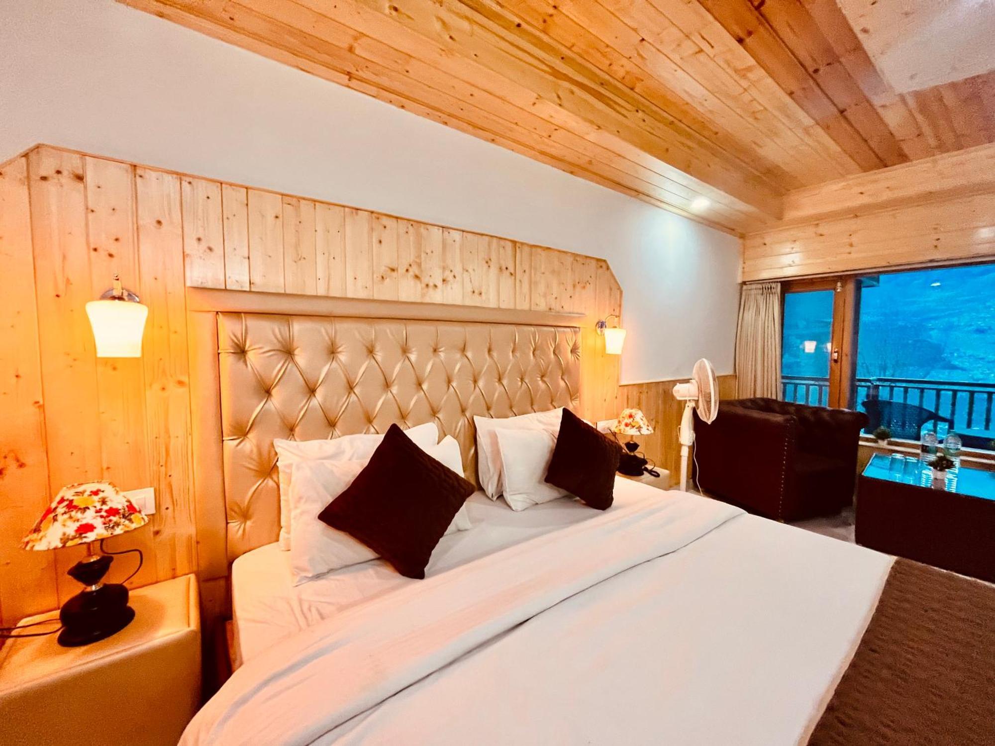 Himalayan Hill Queen Resort, Manali M98160-43400 Exteriér fotografie