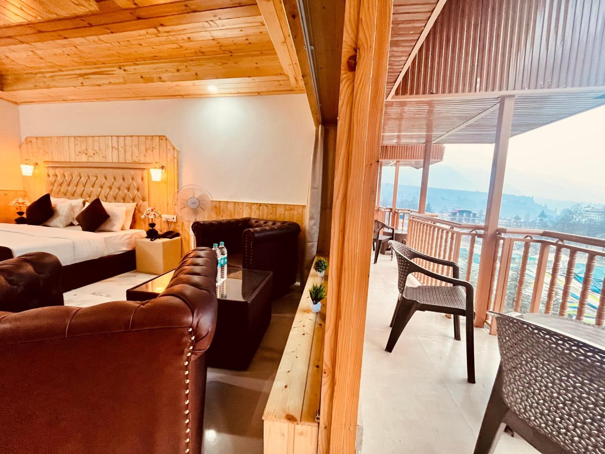 Himalayan Hill Queen Resort, Manali M98160-43400 Exteriér fotografie