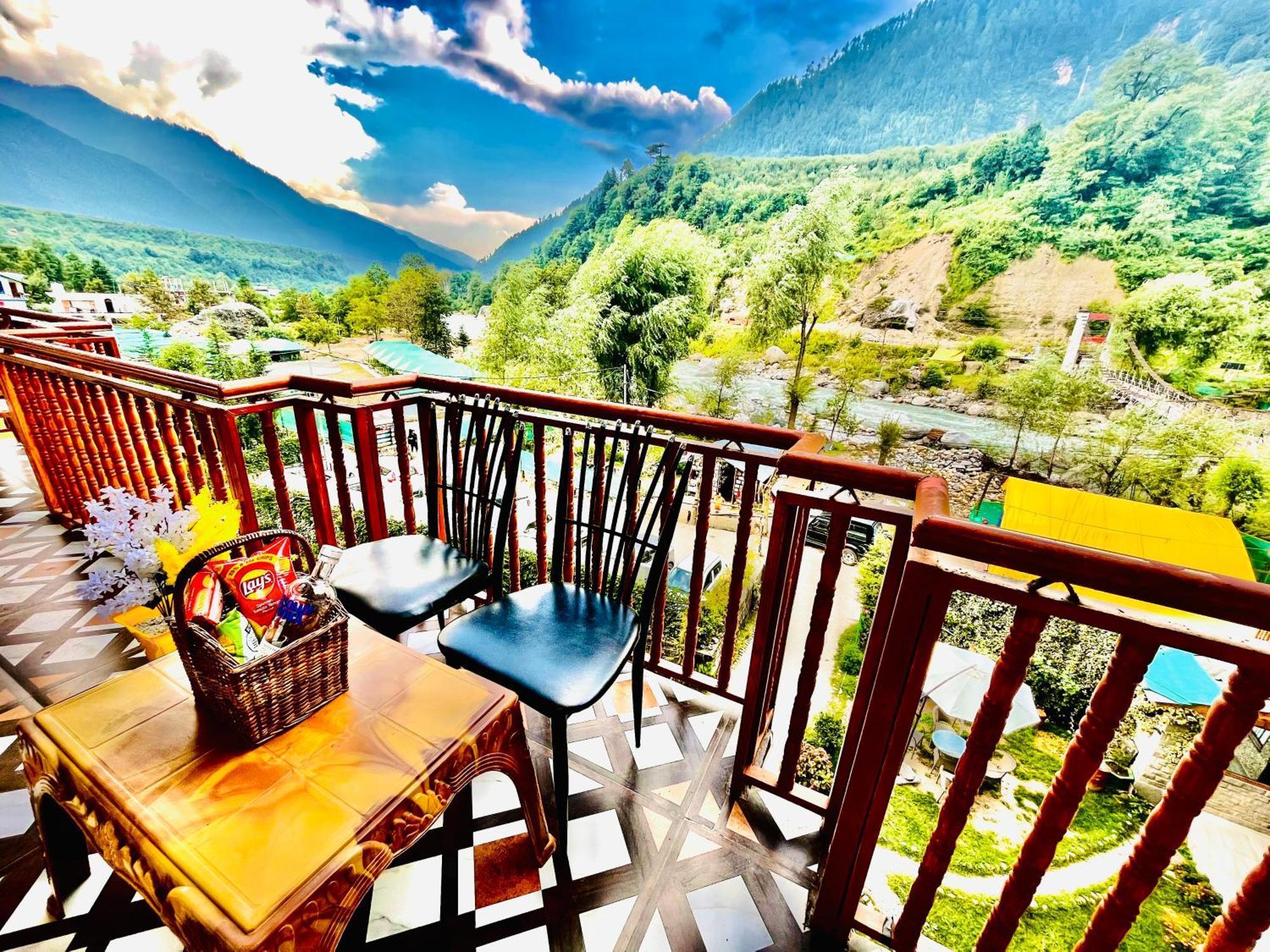 Himalayan Hill Queen Resort, Manali M98160-43400 Exteriér fotografie