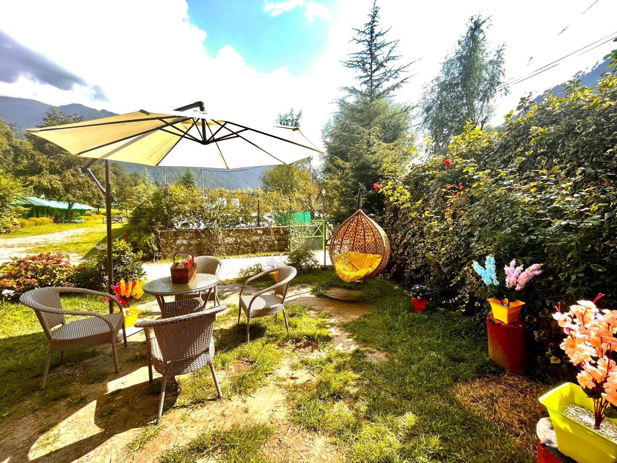Himalayan Hill Queen Resort, Manali M98160-43400 Exteriér fotografie